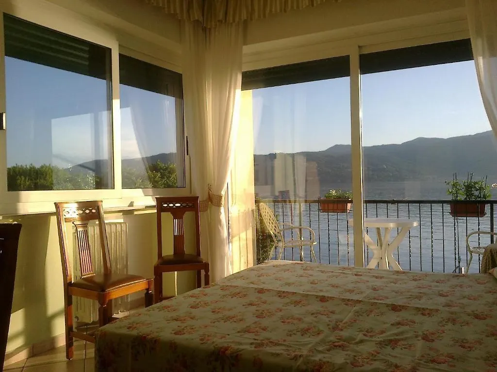 L'Angolo Dei Pescatori Hotel Cerro Maggiore 2*, Cerro (Laveno-Mombello)